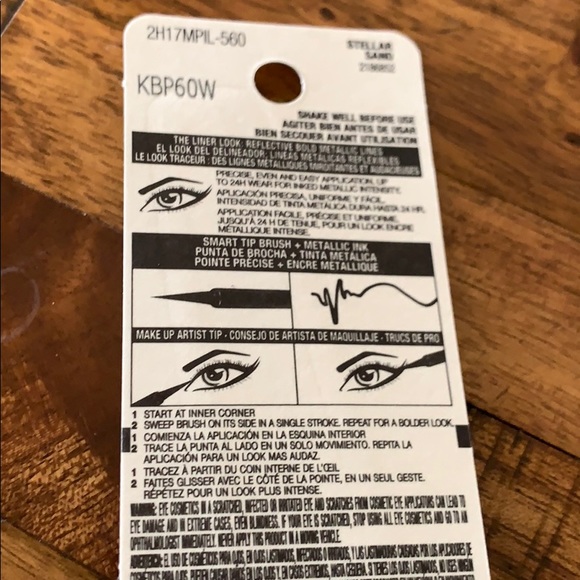 3/$10 NWT metallic liquid eyeliner - Picture 4 of 4